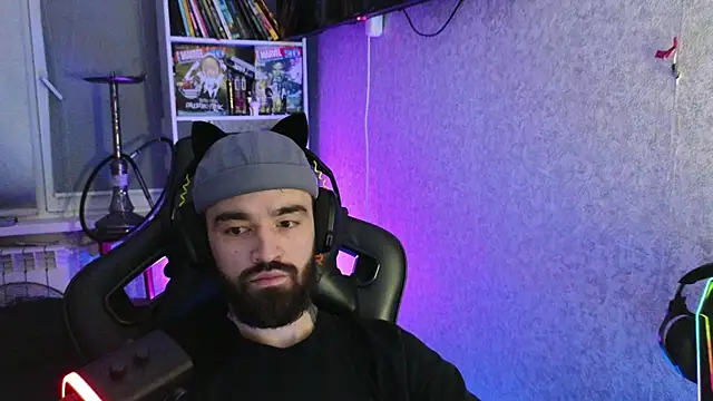 Nik Namee online show from October 2025 06:30:02 PM