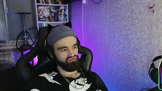 Nik Namee online show from November 2025 05:15:01 PM