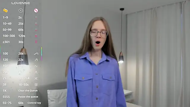 Snapshot of AiFusch chatting on November 2025 08:35:01 AM AiFusch online show from November 2025 08:35:01 AM