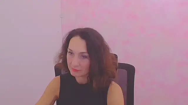 Rosie Rosee online show from November 2025 12:26:01 PM