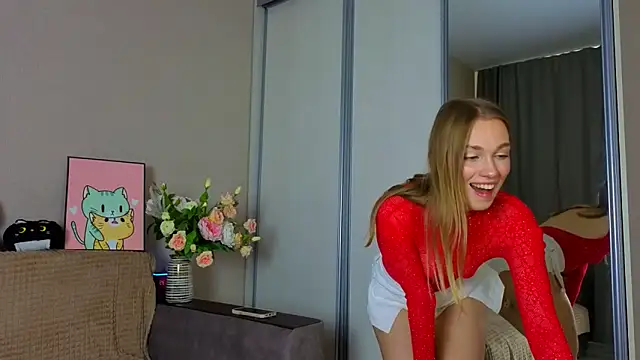 ElizaPurrr online show from October 2025 10:38:01 AM