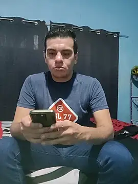 Aturo77 online show from November 2025 05:56:01 PM