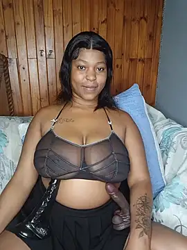 Snapshot of ZuriVixen chatting on June 2026 06:29:02 PM ZuriVixen online show from June 2026 06:29:02 PM