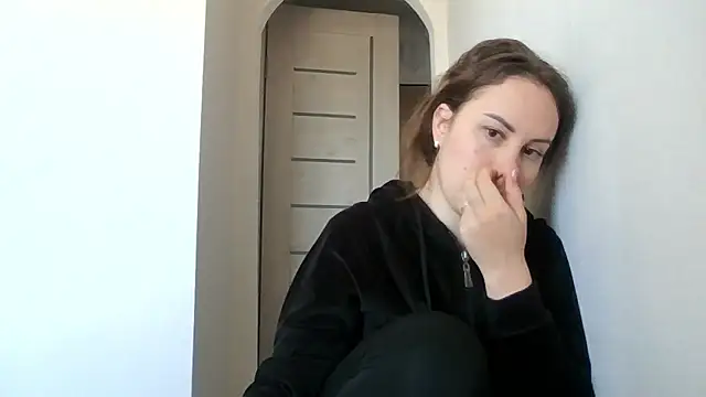 MeadowEyes online show from April 2026 08:06:01 AM