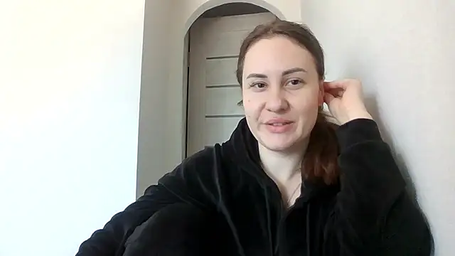 MeadowEyes online show from April 2026 07:06:02 AM