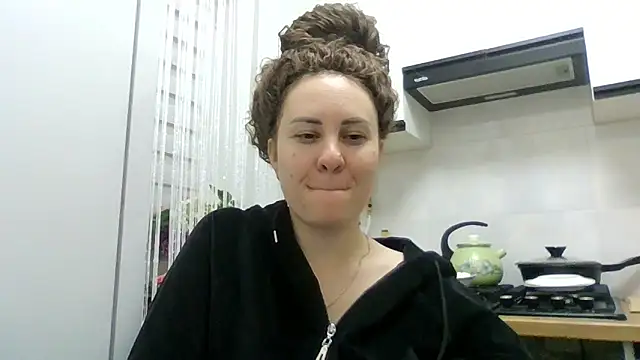 MeadowEyes online show from May 2026 08:59:01 PM
