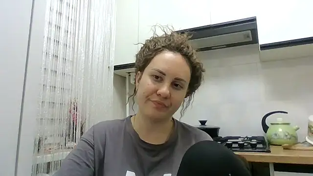 MeadowEyes online show from May 2026 07:08:02 PM