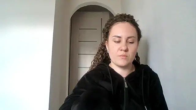 MeadowEyes online show from May 2026 12:24:01 PM
