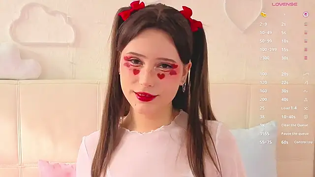 Snapshot of MoonliteDiva chatting on February 2026 07:26:01 AM MoonliteDiva online show from February 2026 07:26:01 AM