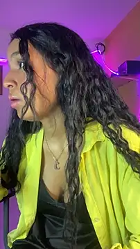 Snapshot of thepicis chatting on November 2025 01:48:01 AM thepicis online show from November 2025 01:48:01 AM