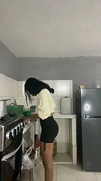 Snapshot of thepicis chatting on November 2025 11:32:02 PM thepicis online show from November 2025 11:32:02 PM