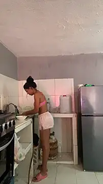 Snapshot of thepicis chatting on November 2025 04:33:01 PM thepicis online show from November 2025 04:33:01 PM