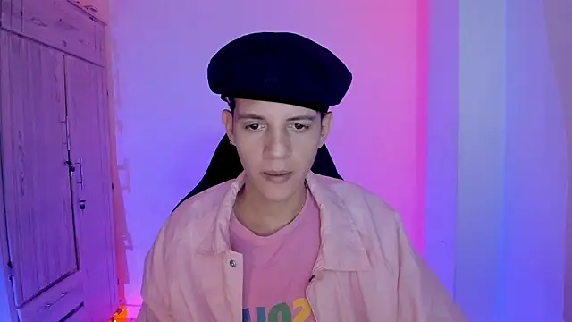 tylernova online show from February 2026 03:37:01 AM