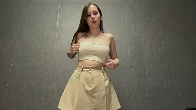 Snapshot of Montain_Romantic chatting on December 2025 02:26:01 PM Montain Romantic online show from December 2025 02:26:01 PM