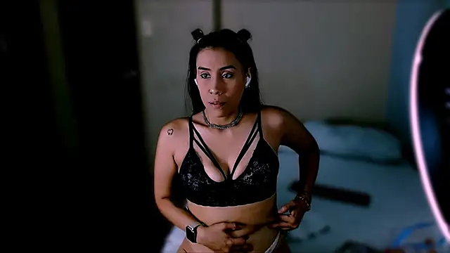 katty ling online show from October 2025 08:14:02 PM