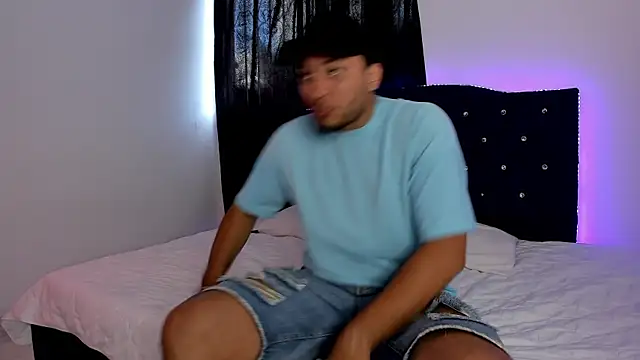 LoganRyder online show from October 2025 12:20:01 PM