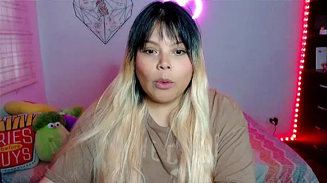 EllieMoonX online show from March 2026 10:59:02 PM