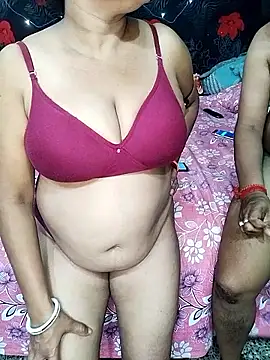 modhu82 online show from November 2025 06:20:01 PM