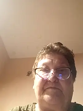 Katherine735 online show from April 2026 07:55:01 PM