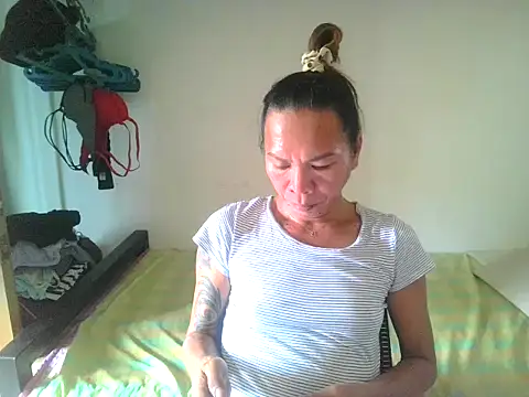 Snapshot of sweetsissy20 chatting on March 2026 01:21:01 AM sweetsissy20 online show from March 2026 01:21:01 AM