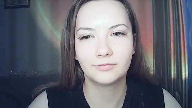 Snapshot of MoodieMira chatting on February 2026 02:33:01 PM MoodieMira online show from February 2026 02:33:01 PM