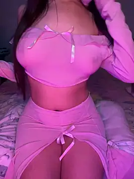 Snapshot of cat-ya chatting on December 2025 12:38:02 AM cat-ya online show from December 2025 12:38:02 AM