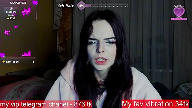 Snapshot of ArianaLight chatting on November 2025 07:57:01 PM ArianaLight online show from November 2025 07:57:01 PM