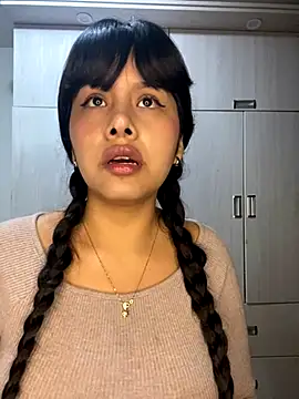 SweetieMariana online show from November 2025 12:57:02 AM