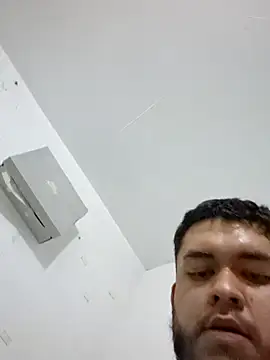 Snapshot of rich_ryx chatting on December 2025 06:06:01 AM rich ryx online show from December 2025 06:06:01 AM