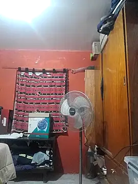 Snapshot of Ezeaxl chatting on November 2025 02:36:01 AM Ezeaxl online show from November 2025 02:36:01 AM