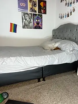 Snapshot of mirallesandbig chatting on October 2025 12:00:01 AM mirallesandbig online show from October 2025 12:00:01 AM