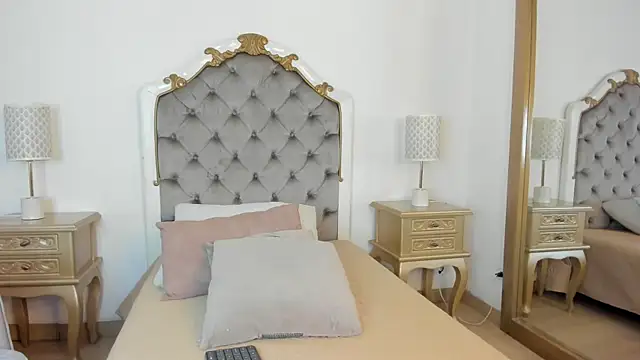 mary joseph online show from November 2025 07:30:02 PM