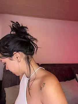 AmeliaR online show from October 2025 05:46:02 PM