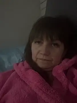 Butterfly8385 online show from February 2026 08:23:02 PM