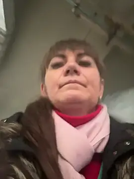 Butterfly8385 online show from February 2026 12:48:02 PM