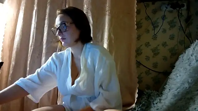 Snapshot of DiskedPolicy chatting on December 2025 09:09:02 PM DiskedPolicy online show from December 2025 09:09:02 PM