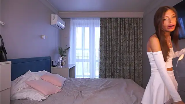 LoisKeedah online show from November 2025 07:19:02 AM