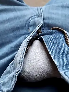 sebastianloquillo online show from October 2025 03:33:01 PM