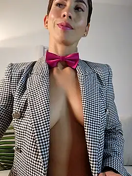 Alice Barry online show from January 2026 02:14:02 AM