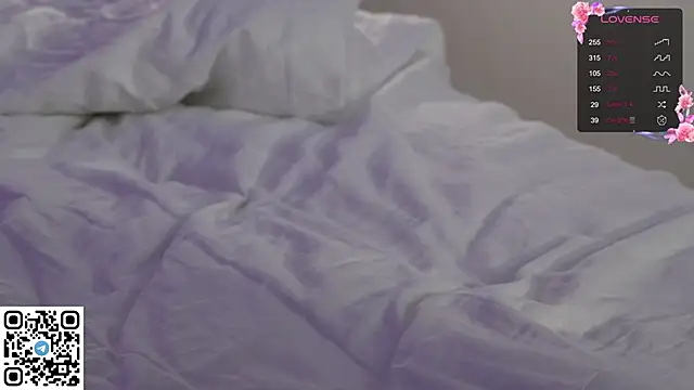 Snapshot of hotgirlfriend_ chatting on January 2026 01:57:02 PM hotgirlfriend online show from January 2026 01:57:02 PM