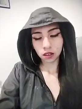 Miha sophia online show from October 2025 02:45:02 AM