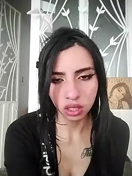 Miha sophia online show from November 2025 07:16:01 PM