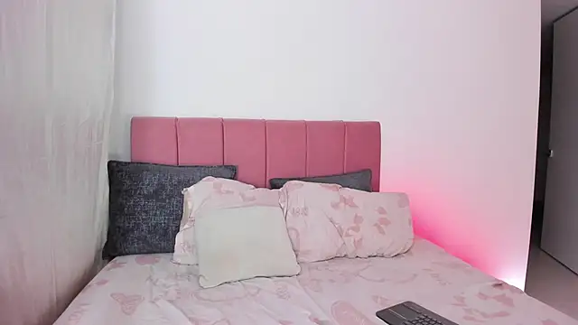 Snapshot of RashidaScott chatting on November 2025 07:30:01 AM RashidaScott online show from November 2025 07:30:01 AM