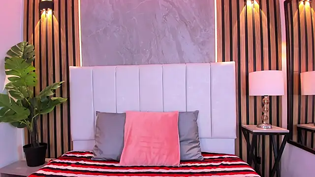 Sassha ferrer online show from February 2026 11:17:01 AM