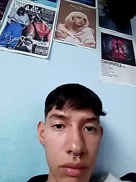 heyy noah11 online show from November 2025 10:43:02 PM