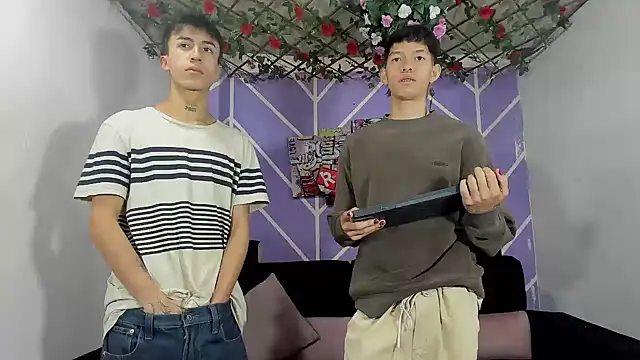 heyy noah11 online show from March 2026 01:41:01 PM