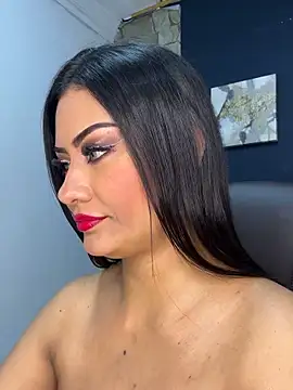 Snapshot of _Isabella_1 chatting on October 2025 02:36:02 AM Isabella 1 online show from October 2025 02:36:02 AM