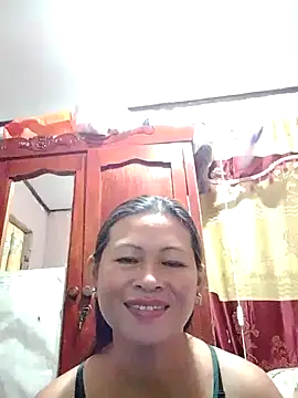 Snapshot of merr_ann123 chatting on October 2025 05:13:02 PM merr ann123 online show from October 2025 05:13:02 PM