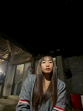 Snapshot of Maymay__ chatting on October 2025 02:56:02 AM Maymay online show from October 2025 02:56:02 AM