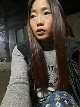 Snapshot of Maymay__ chatting on November 2025 01:00:02 PM Maymay online show from November 2025 01:00:02 PM